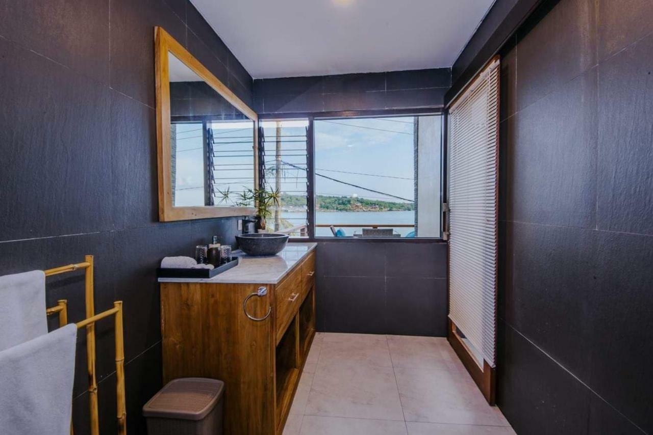 Secret Outlook Lembongan Villa Luaran gambar